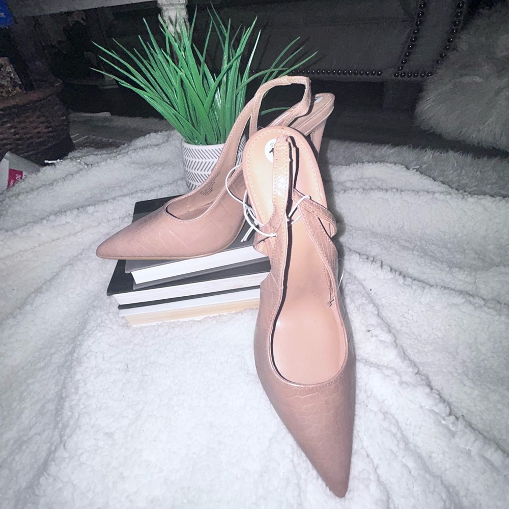 Express Croc Embossed Cutout Slingback Pumps 10 S12